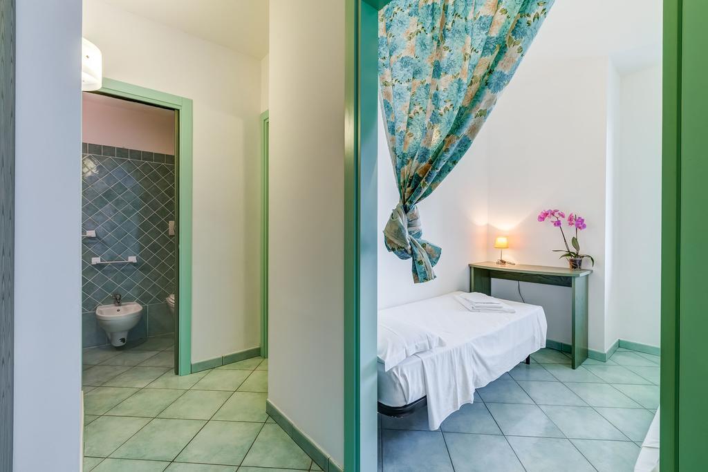 Terra Felice Aparthotel San Felice Circeo Exteriör bild
