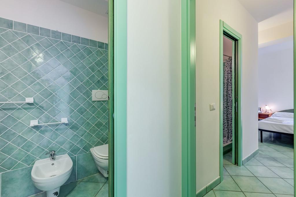 Terra Felice Aparthotel San Felice Circeo Exteriör bild