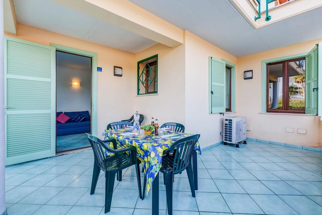 Terra Felice Aparthotel San Felice Circeo Exteriör bild